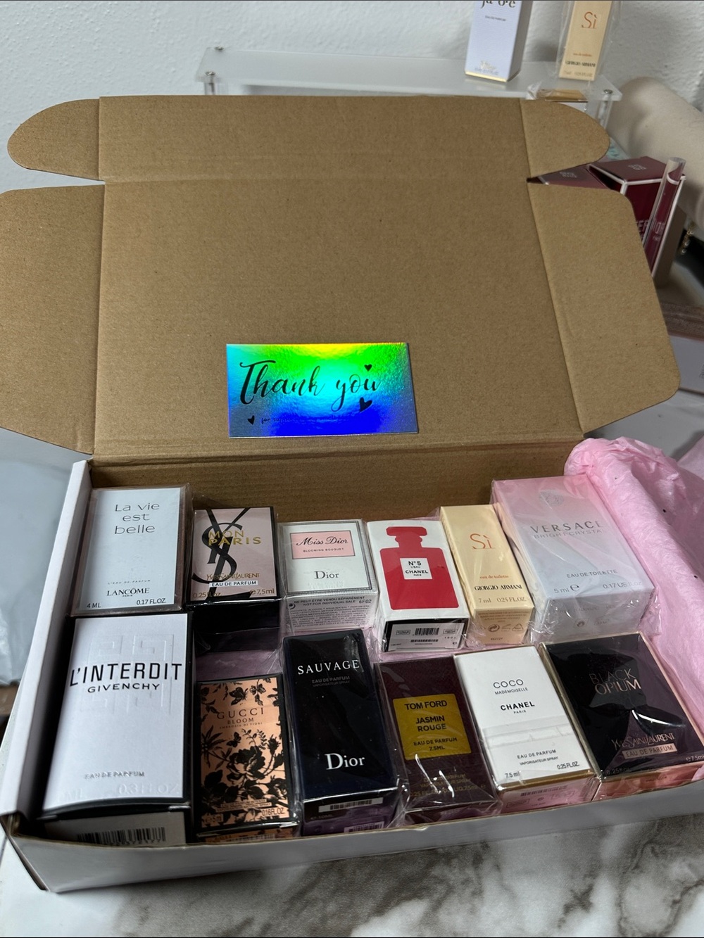 Luxury Mini Perfume Gift Set of 12. Sizes 4, 5, 7, 7.5, 10mL